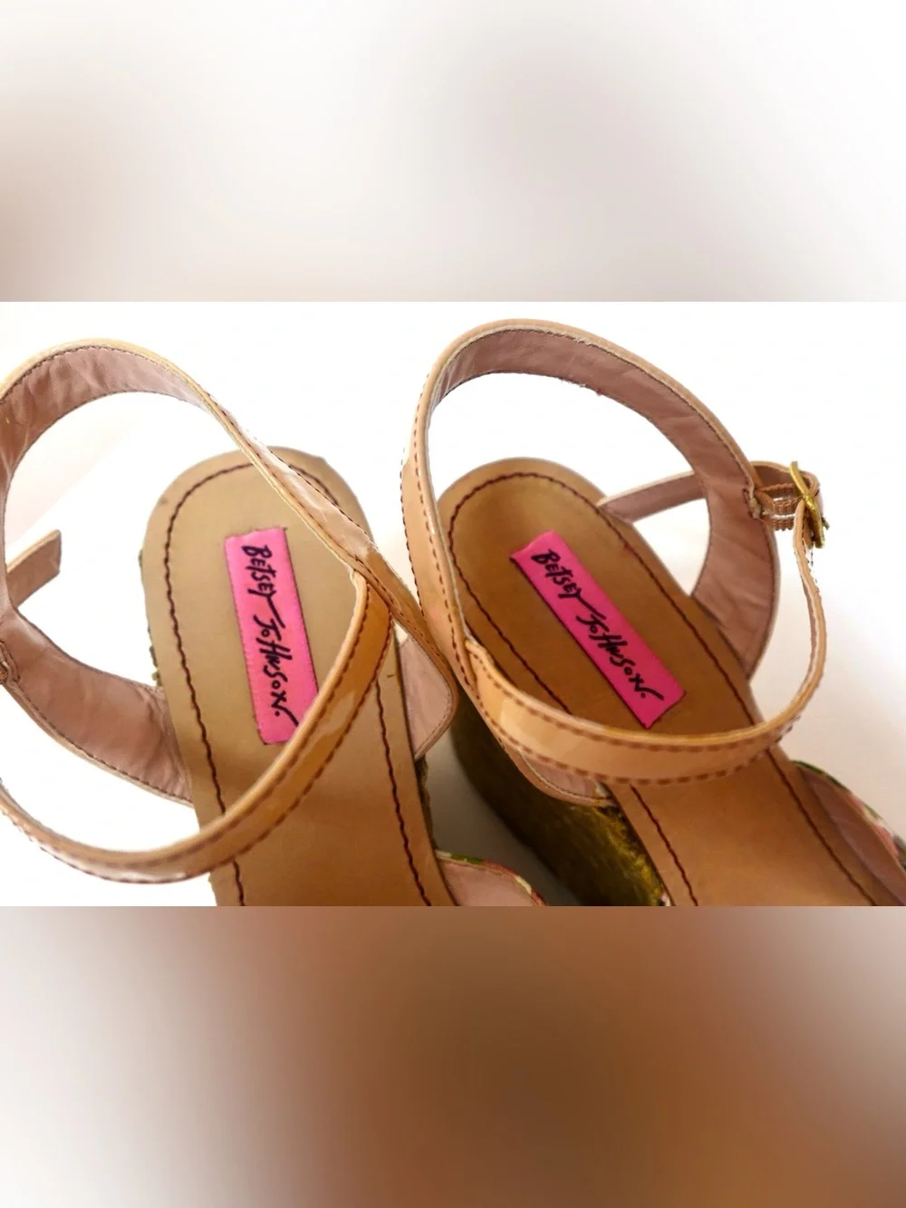 Betsey Johnson Floral Knot Pattty jute platform Wedge Sandals Pink & Green